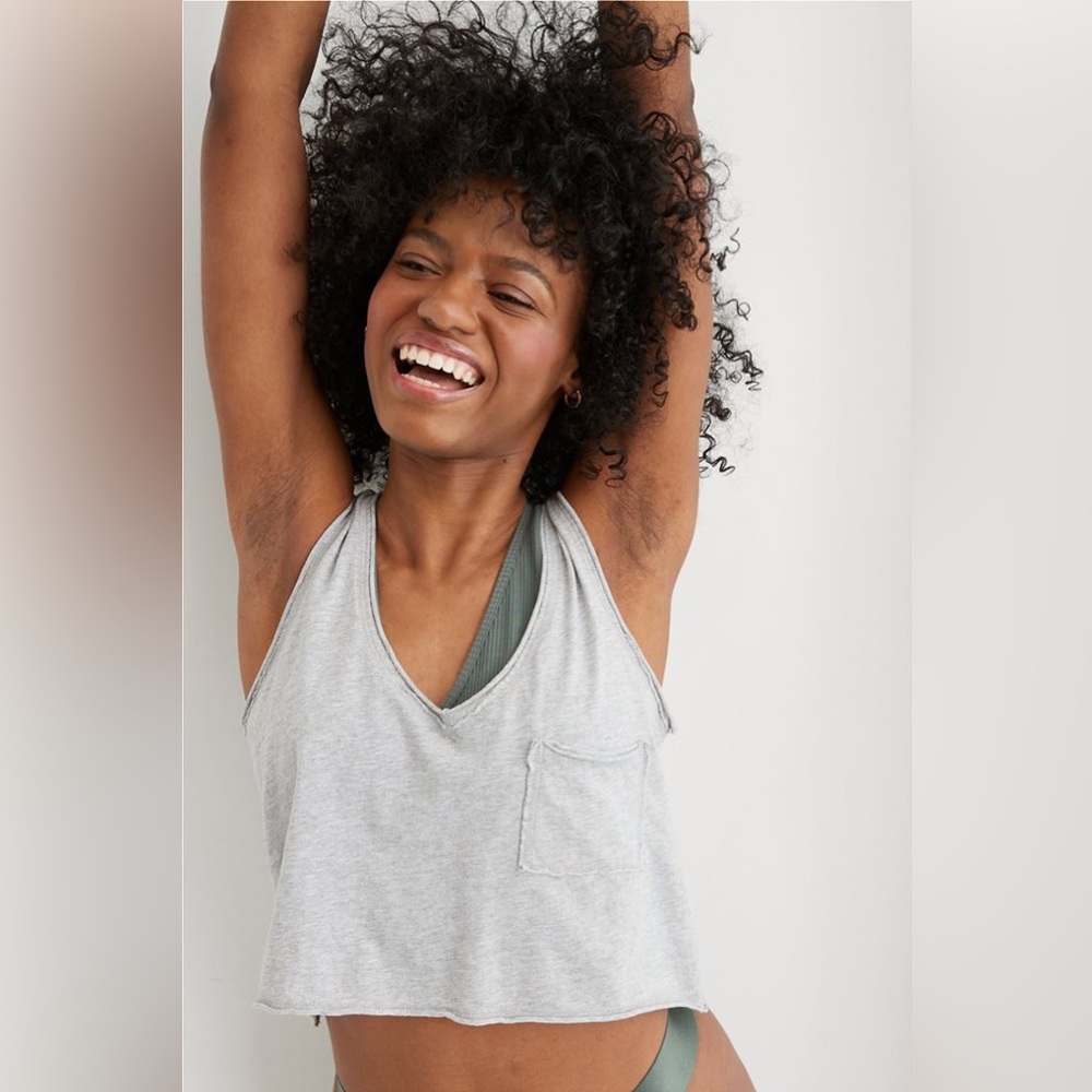 Aerie V neck cropped tank top